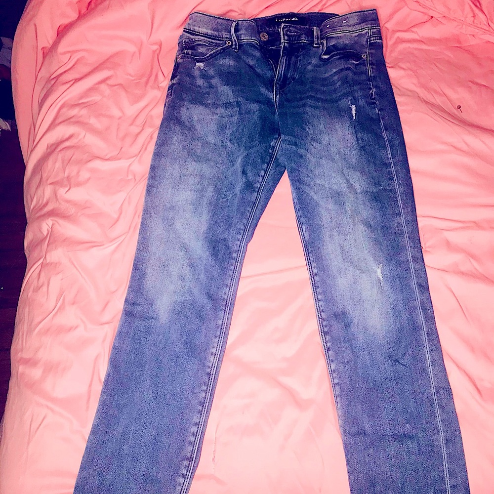 Never worn!! Affordable Jean leggings.
